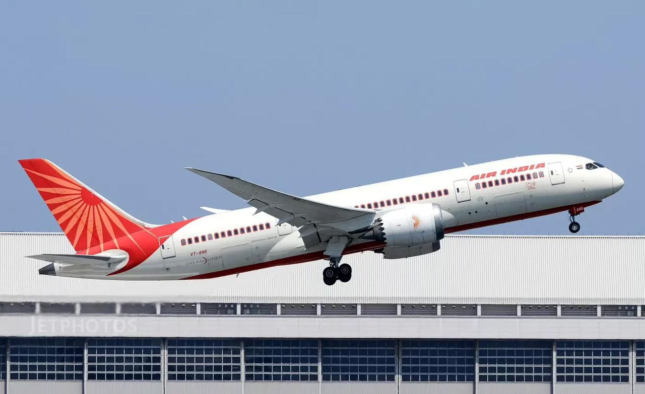 波音787首次事故出现在印度航空。说印度人不靠谱，也得看领域。在民航领域，印度人