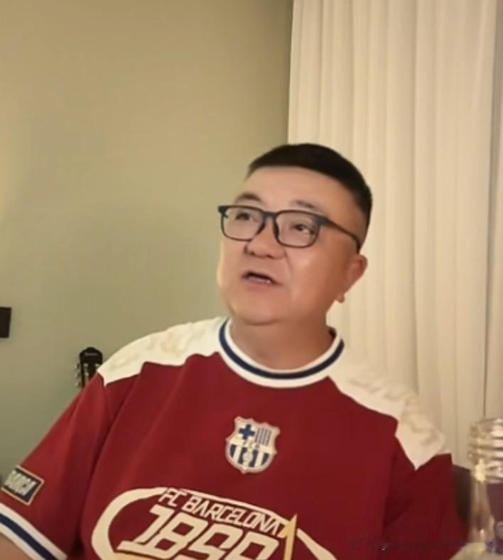 董路发视频辟谣，想破坏董路与家长之间团结的离间计破灭。董路公开声明，关于“李昊