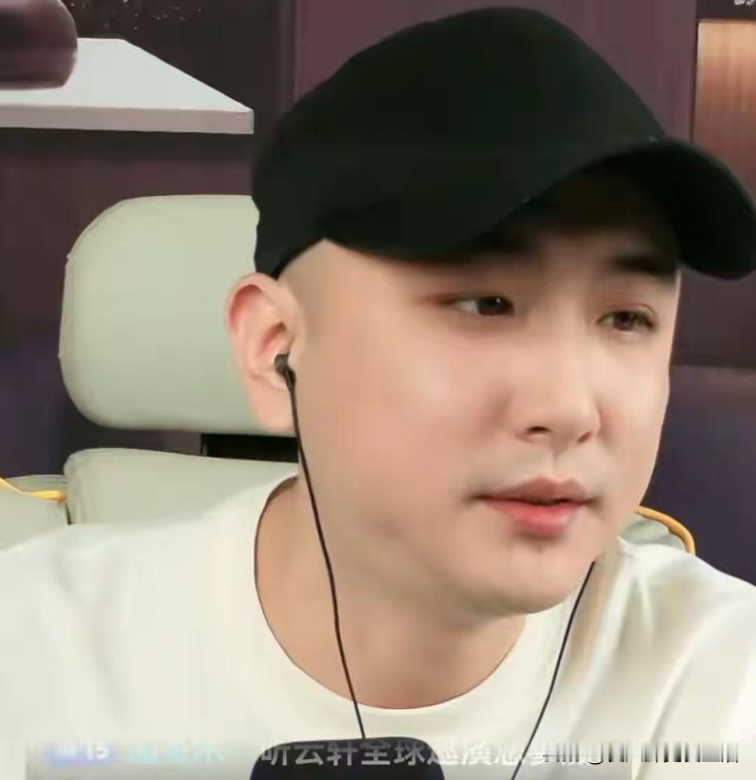 原来两家人不光有师承，还是亲戚。曹云金说潘云侠是王惠姨家的孩子，正经的亲戚关系