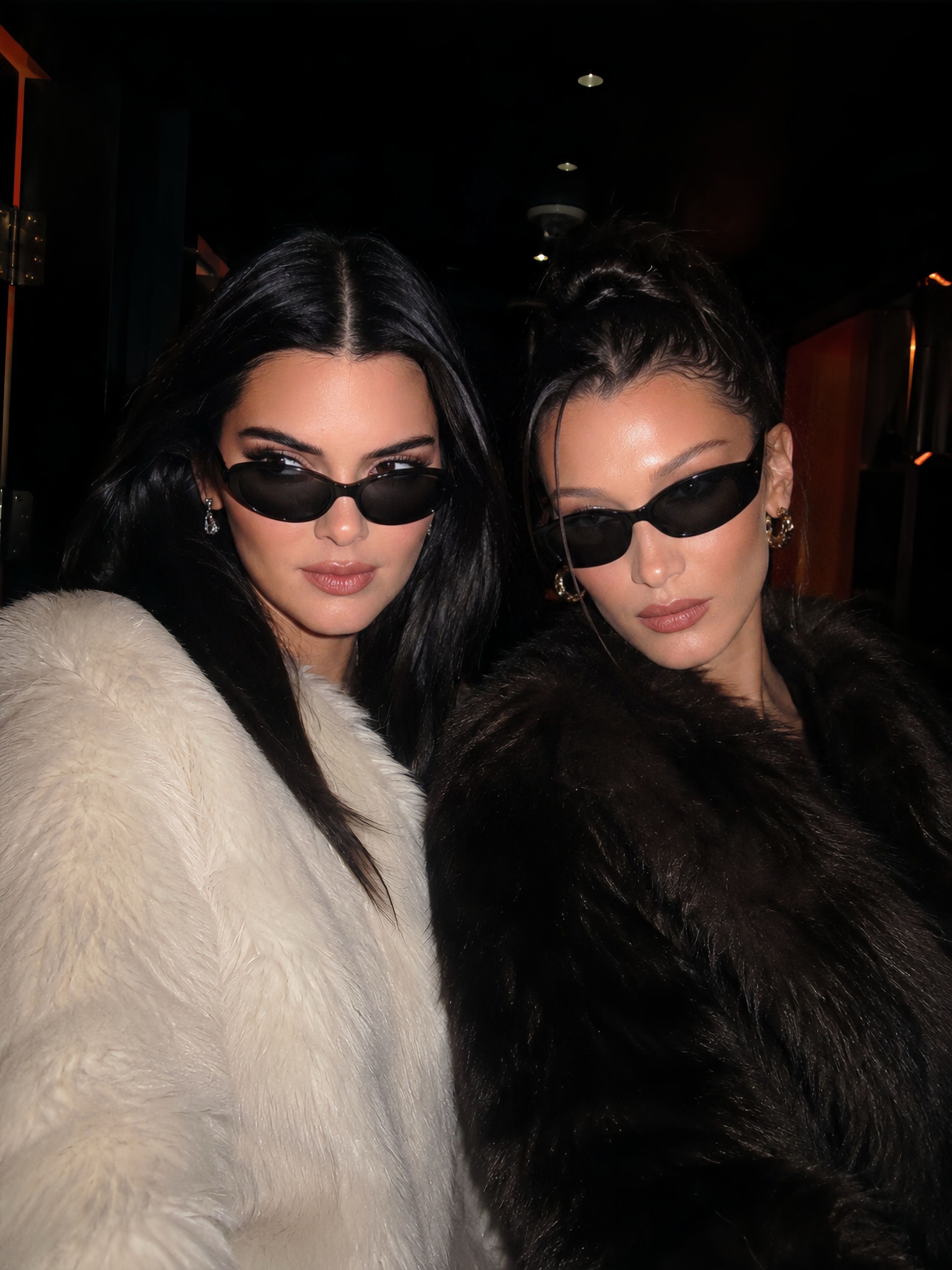 分享|KendallJenner✖️BellaHadid一组Ai图©