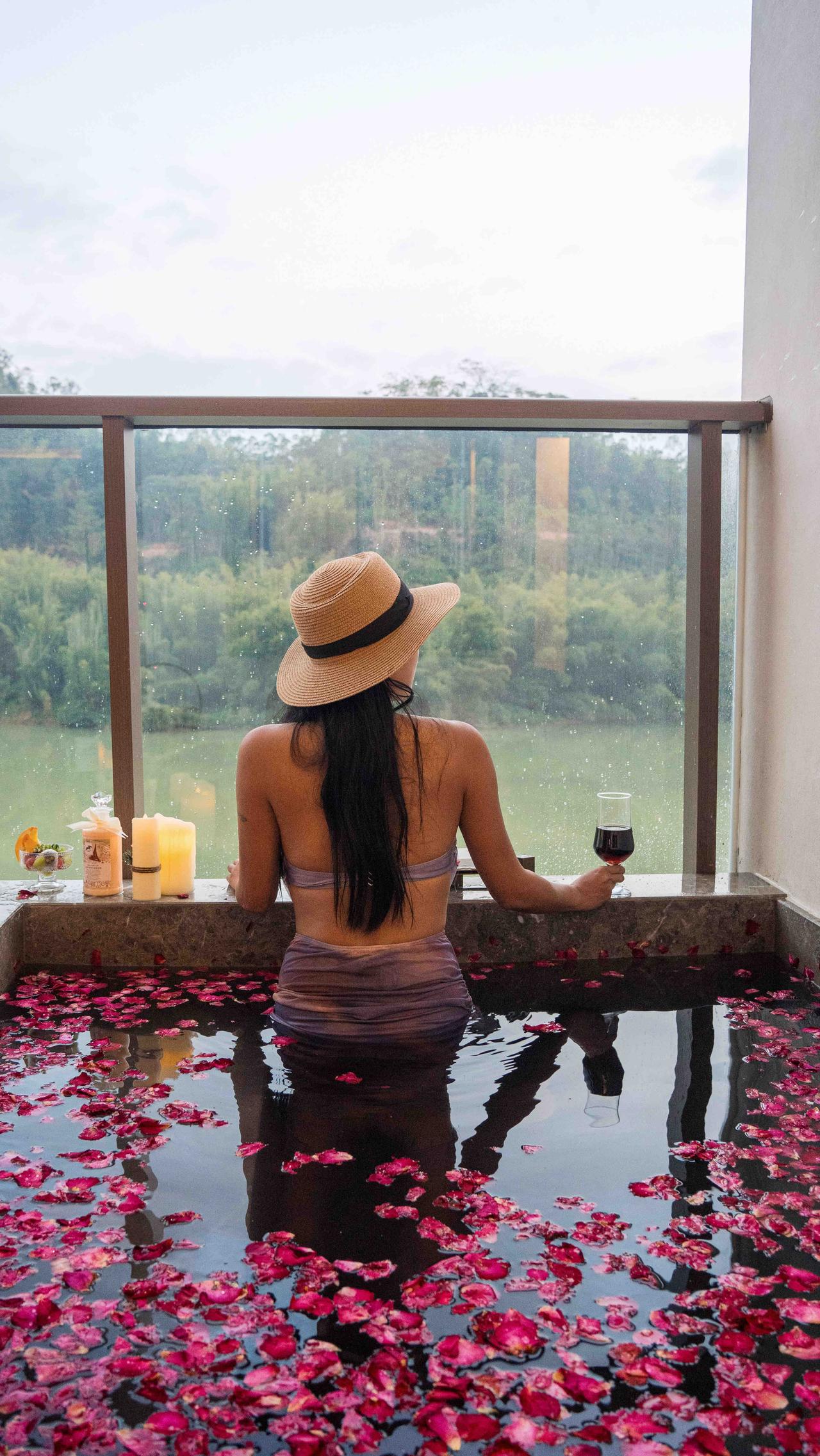 自驾218最美旅游公路，住进泊心云舍.香溪湾如果说惠州哪里好玩，我会毫不犹豫