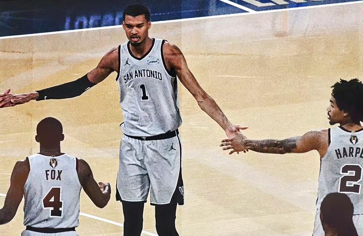 福克斯：雷霆的首席严父，就问你们值不值这个价？还考虑交易我吗？？？文班亚马：顶