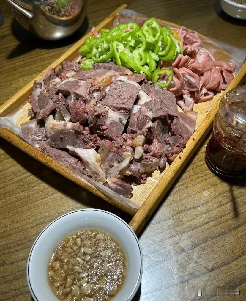 馋河北驴肉了，回家的诱惑之河北的驴肉，请问正宗的河北驴肉能给包邮吗？大馋丫头在线