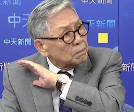 帅化民果然是专家，一眼就识破，林肯号已经到了弹尽粮绝的地步了。帅化民表示，美军拥