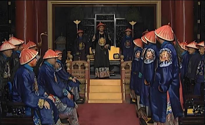 给亲兄弟改名叫猪和狗，这得是多大的恨？更关键的是，"阿其那"和"塞思黑"在满
