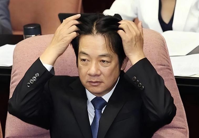 24小时内，赖清德下挑战书，大陆启用预备役人员新证，全军接通知。赖清德为了谋独也