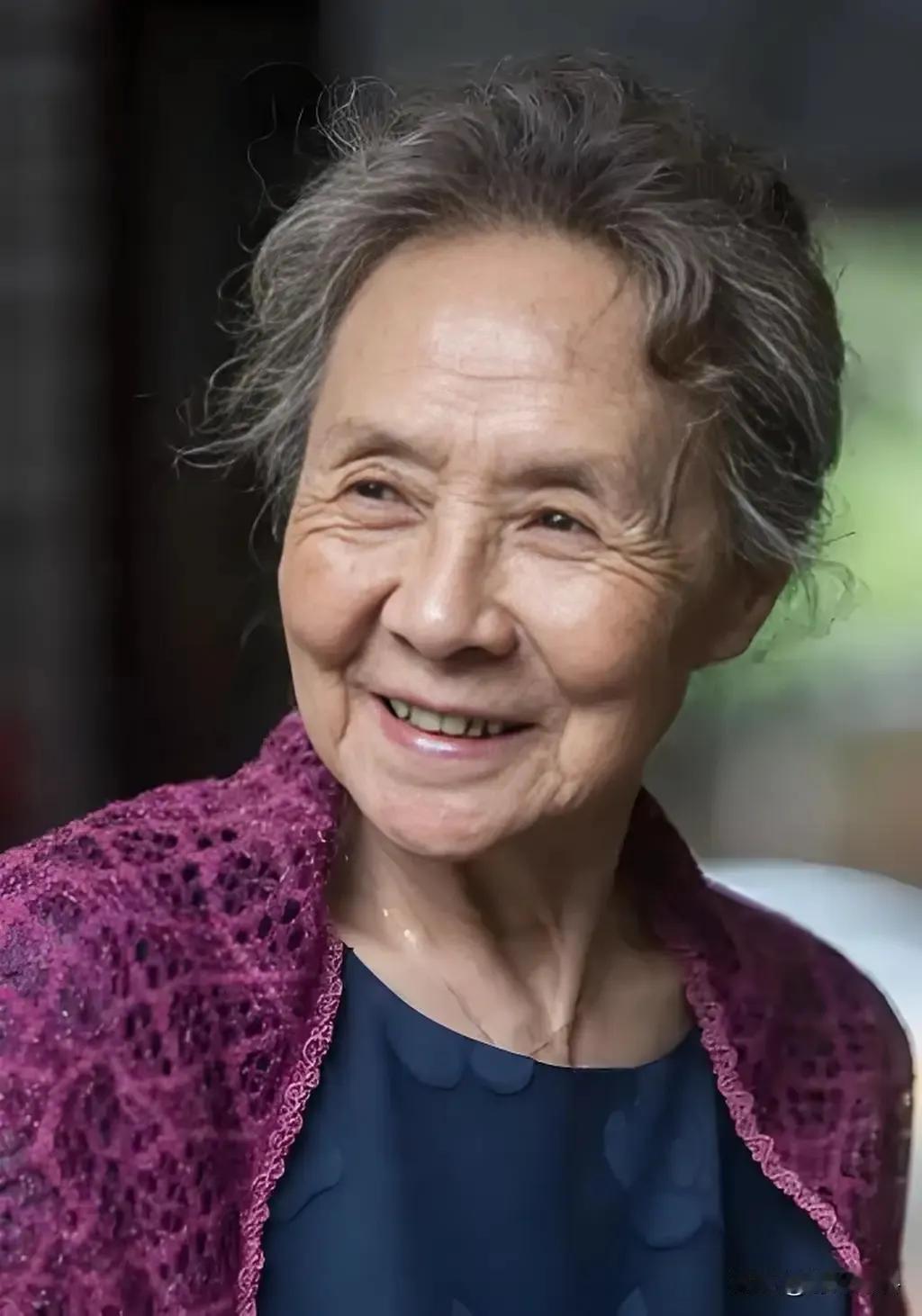 老了才会明白：“不管你有多少钱，有多大的房，人老了，其实到了75岁左右，好日子基