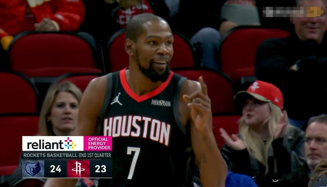 火箭当家球星杜兰特真是太会说话了！在今天火箭主场以108：99击败灰熊的赛后采访