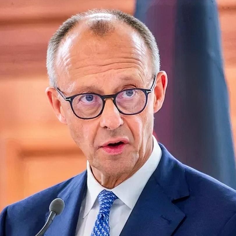 简直不敢相信——欧洲那几个整天咋咋呼呼、“不可一世”的政客在他们国民心中的地位竟