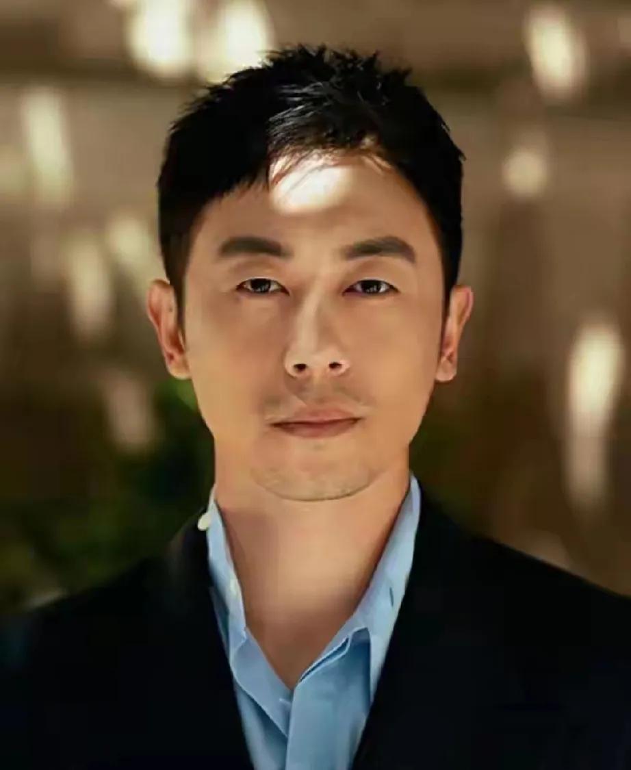 曾经“行走的荷尔蒙”朱亚文，如今竟走上文章老路！他本星途璀璨，《闯关东》《红高粱