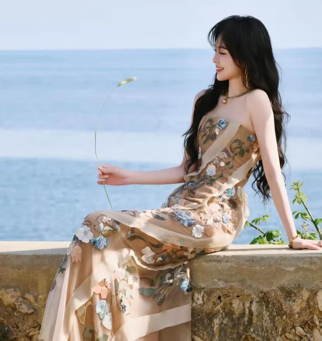 对不起罗晋我要对你脱粉了因为我发现你找了唐嫣这样美丽又自信的老婆，而