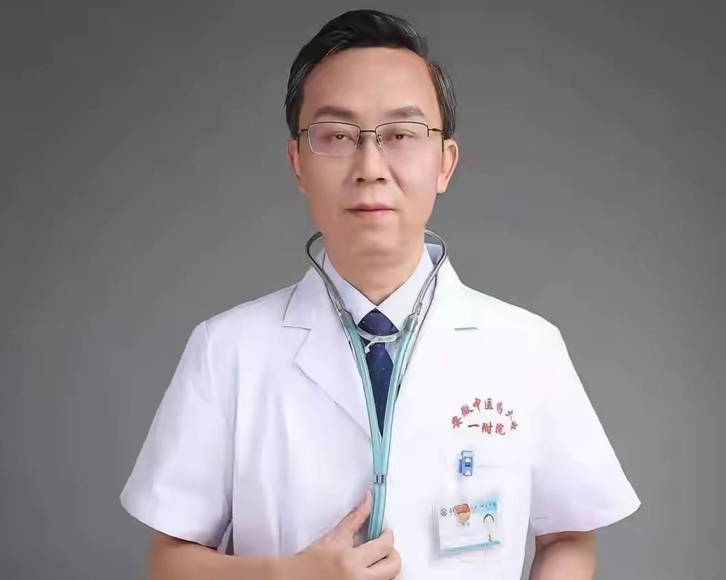 59岁医生博士方朝晖去世去世前还在网上普及医学知识去世原因是工作时间突发心