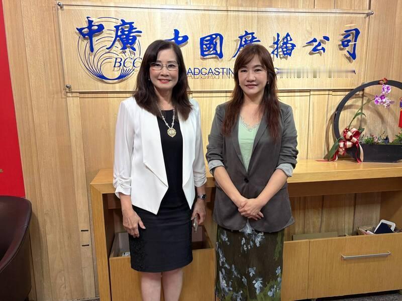 遭亲蓝博主发动拒投，72岁的秦慧珠：我要为国民党保住这一席议员蓝营台北市议员秦
