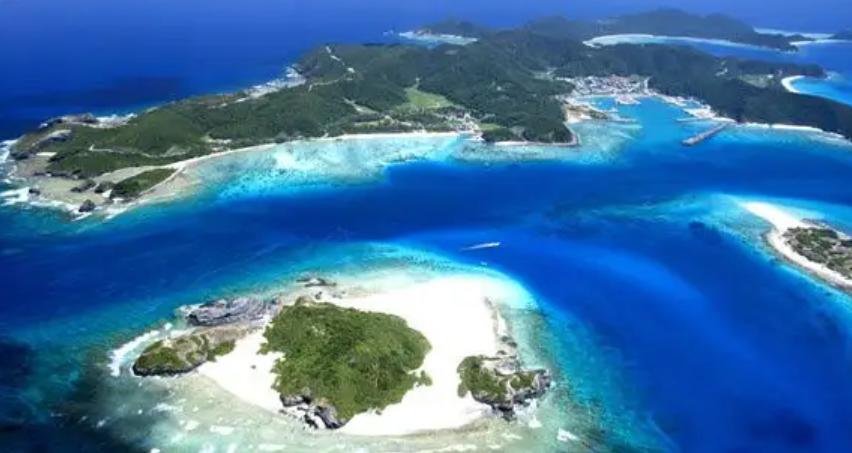 琉球宣布要独立成自治共和国，请中国帮忙把美日驻军轰出去！这话乍一听像是天方夜