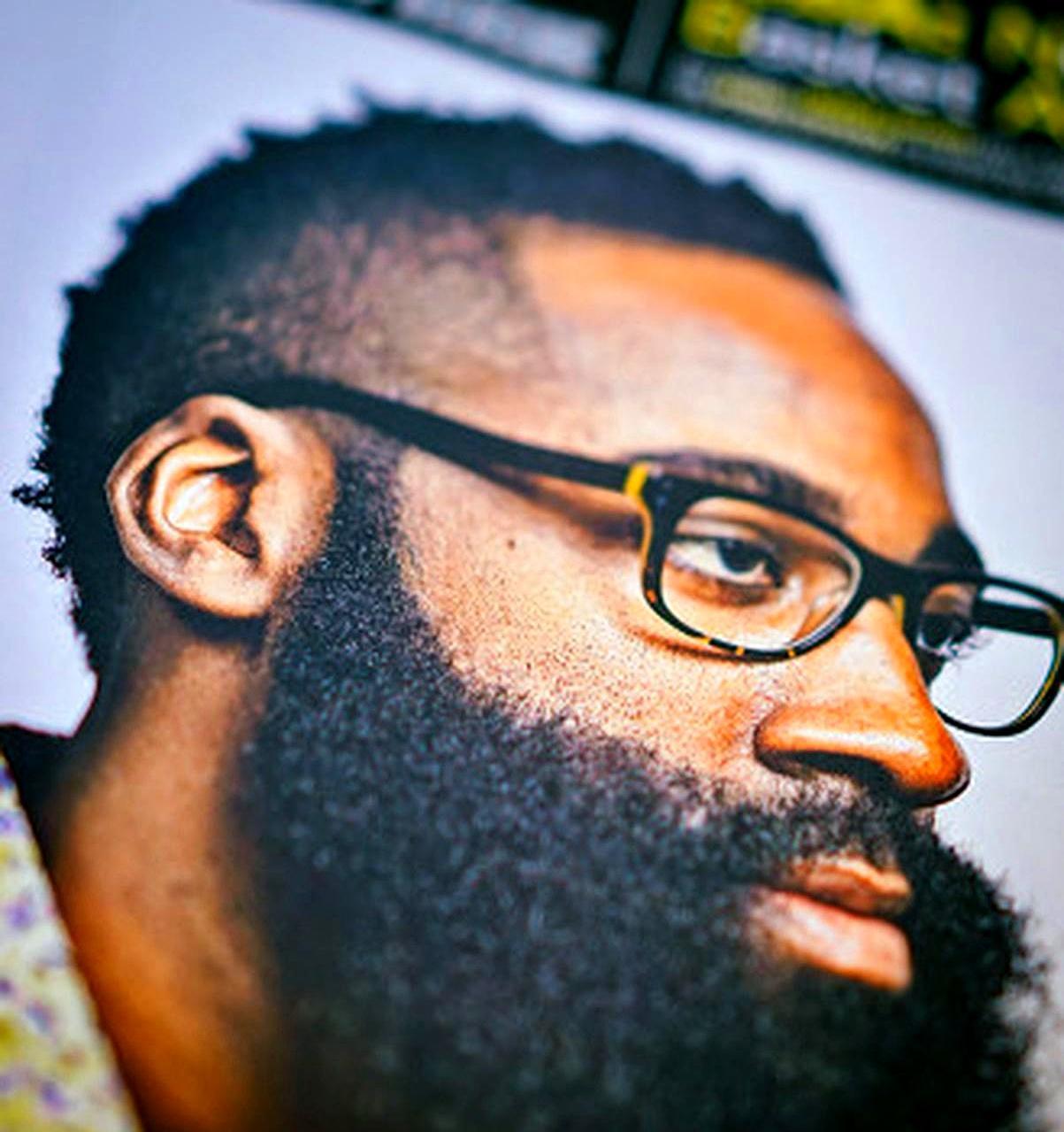 半场直接干到38分分差，我跟你说，快船现在打这种局，简直就是降维打击。小卡