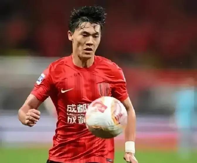 洛佩斯可能白踢半年！济南文旅的算盘打得响：合同写0.5+1，先用半年，踢得