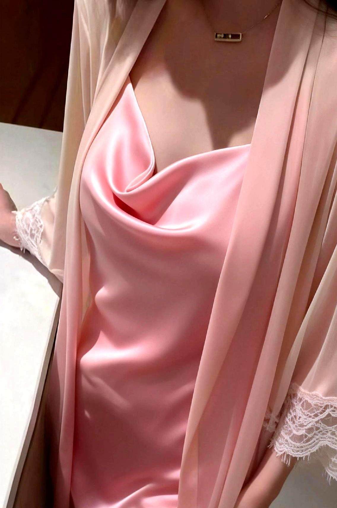 刚看到这事儿，手里刚泡好的茶差点没端住。28岁的小少妇，手里攥着20万私房钱，