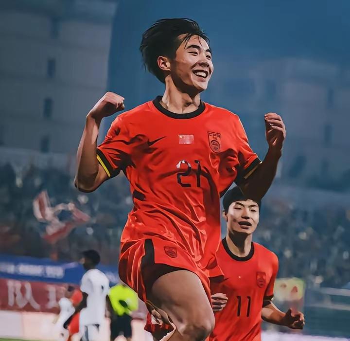 16岁帅惟浩身价从5万欧元涨至22.5万欧元，本次涨幅17.5万欧元，涨幅350