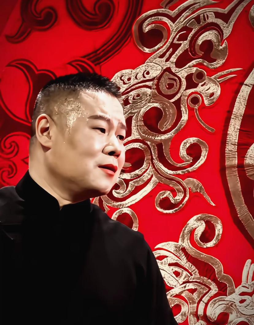 【看过岳云鹏在成都的这张照片，郭德纲再怎么宠也不为过，你怎么看？】如果，郭德纲