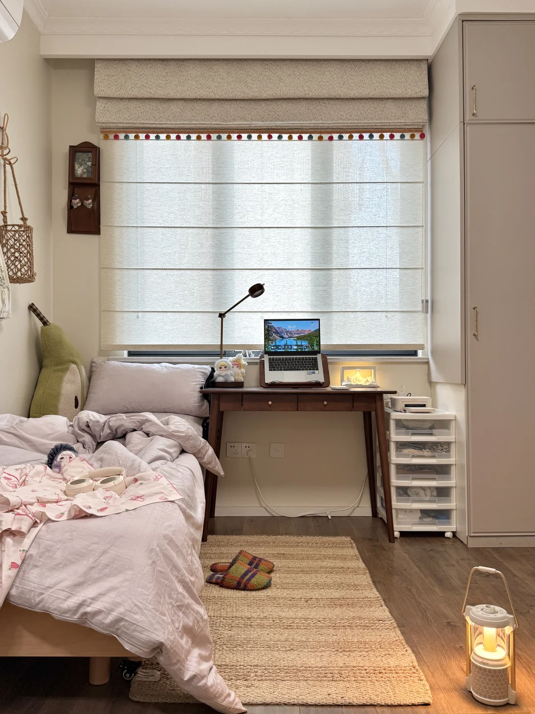 终于明白为什么小卧室都装双层罗马帘…😭