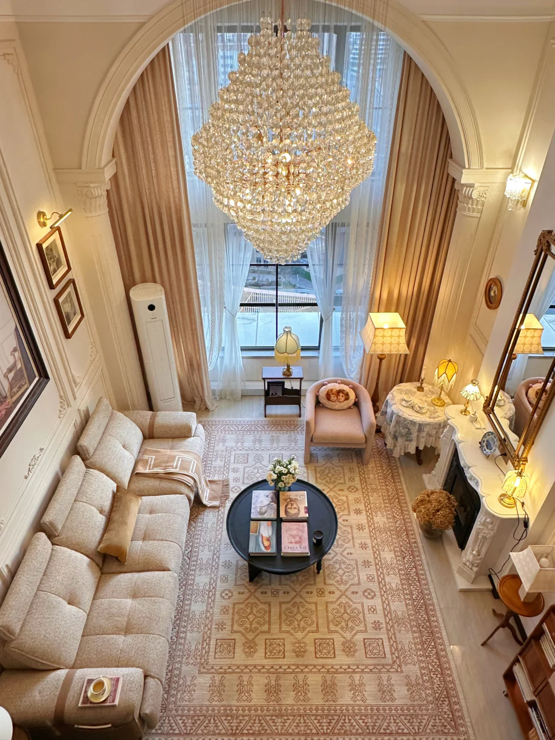 Loft罗马风改造｜小公寓装出大宅感