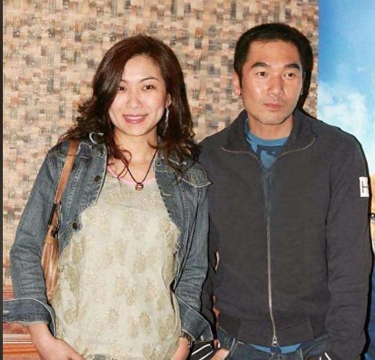 1996年，方中信和莫可欣恋爱同居后，方中信说：“我暂时不想结婚生孩子，你吃药
