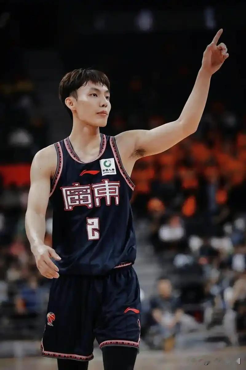 各队最不可能交易的国内球员！广东队:徐杰北京队:陈盈骏辽宁队:赵继伟