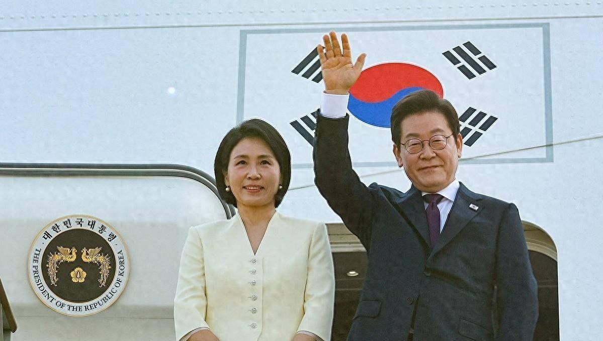不来九三阅兵，结果去了美国遇冷，估计李在明早就料到了，临行前在中国留了一手！我一