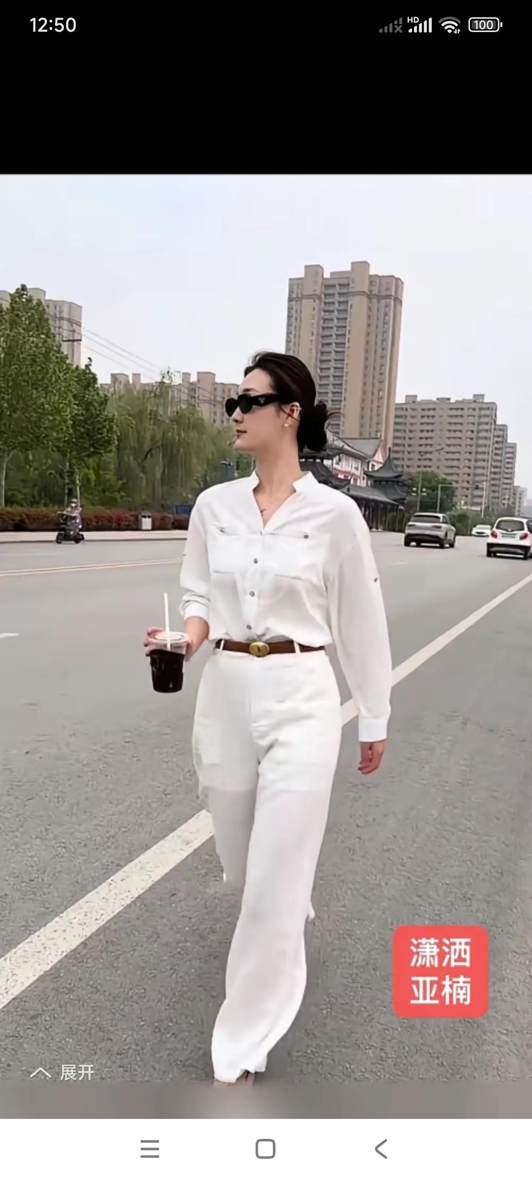 这陈亚楠在网络世界里也是一个名人吧？知道朱之文的人，也都知道他的前儿媳是陈亚