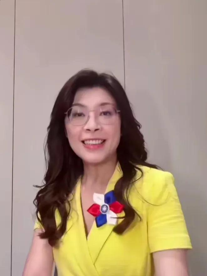 2025郑丽文当选党魁，背后神秘丈夫身份成谜？2025年10月18日，郑丽文