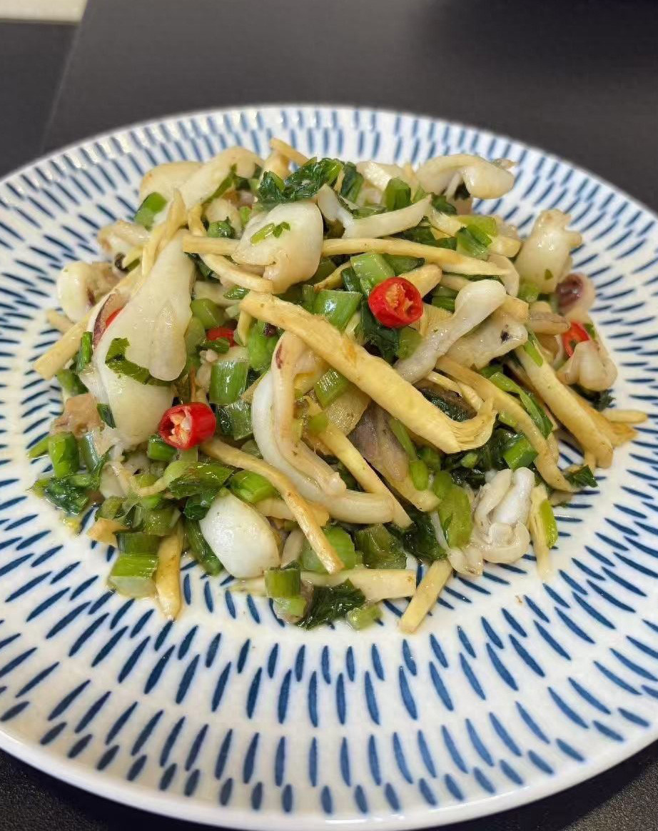 这3道家常养肝菜，降肝火睡得香✨家人们！春季肝火旺、睡不踏实？别慌！这3道