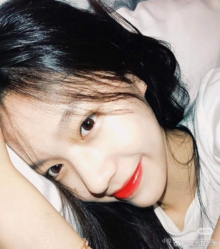 王一博衣服核桃綦美合生日是2000.4.17吗？好像有点真实性，因为庚辰庚辰