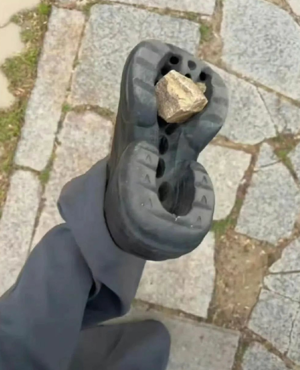 厚底鞋有多能夹带私货