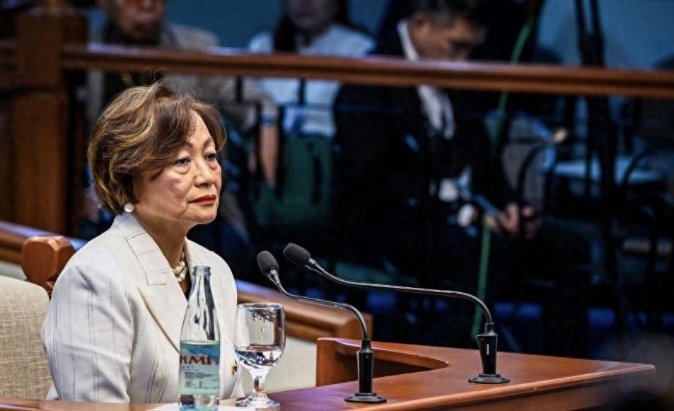 小马科斯要气的跳脚了！据菲律宾媒体9月14日报道，菲律宾众议院检控方传唤前反