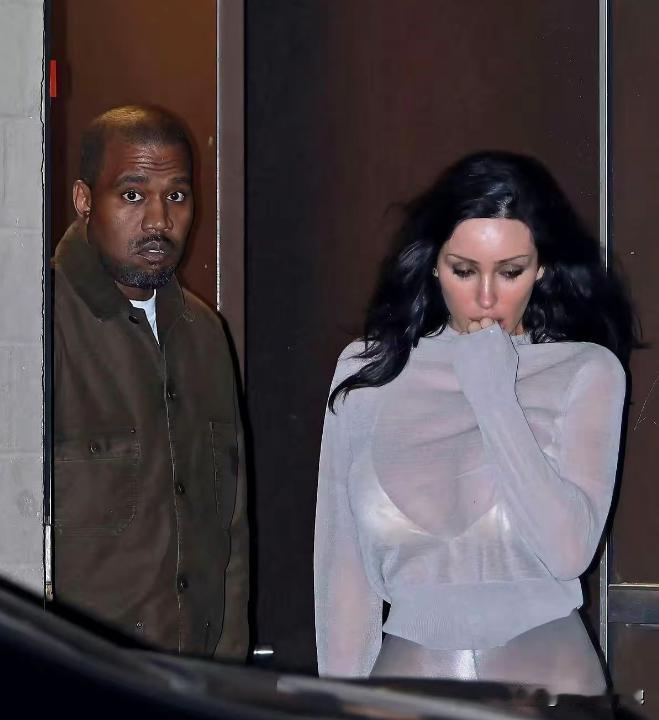 有个疑惑，为什么美国那边白人女性找黑人男性做老公的很多，而白人男性找黑人女性