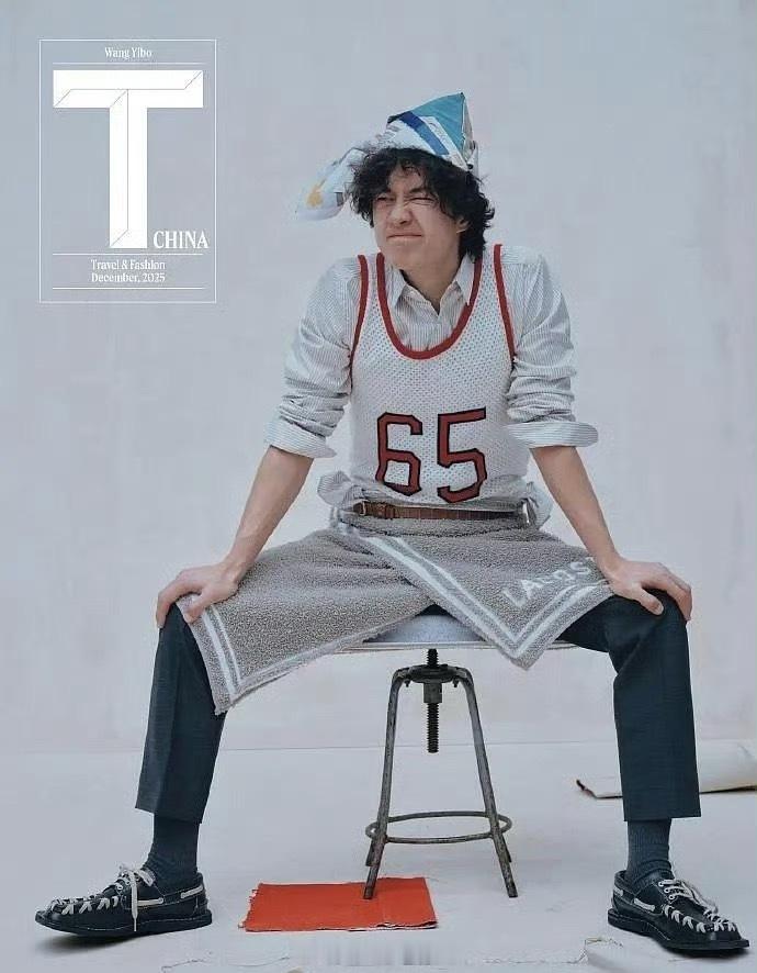 这件衣服还真是时尚单品，王一博、范丞丞、梓渝都穿过