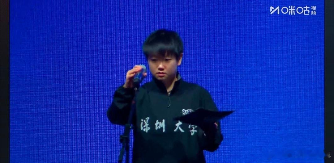 乒超赛程弹指过，四次宣誓，四段闪光时刻。第一阶段莎莎领誓，少年意气风发；第二阶段