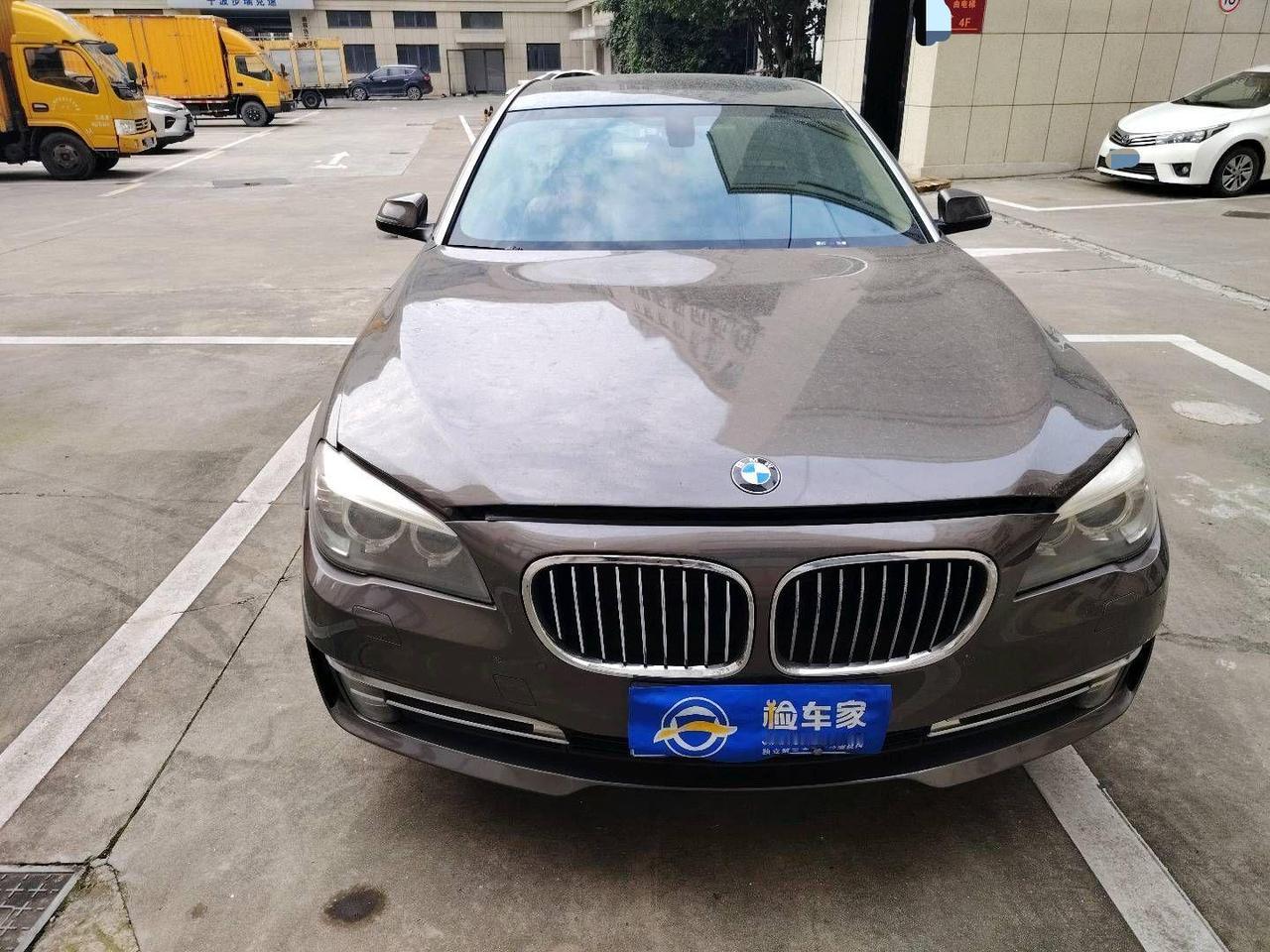 买得起养不起，4万块的宝马730Li，修车还是百万级收费标准！昨天验了一台宝马