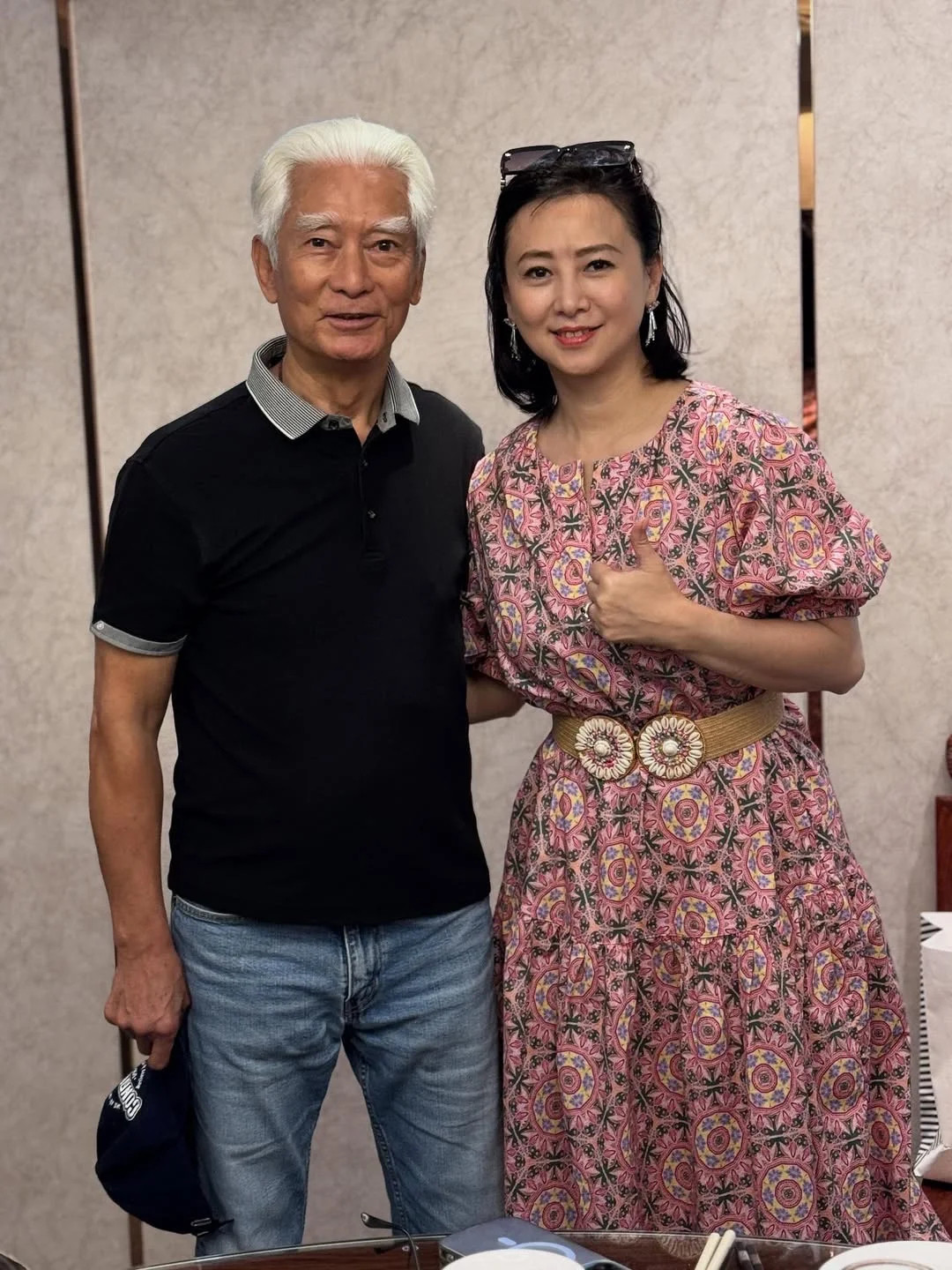 高雄、汪曼玲等好友为翁虹庆祝57岁生日​​​