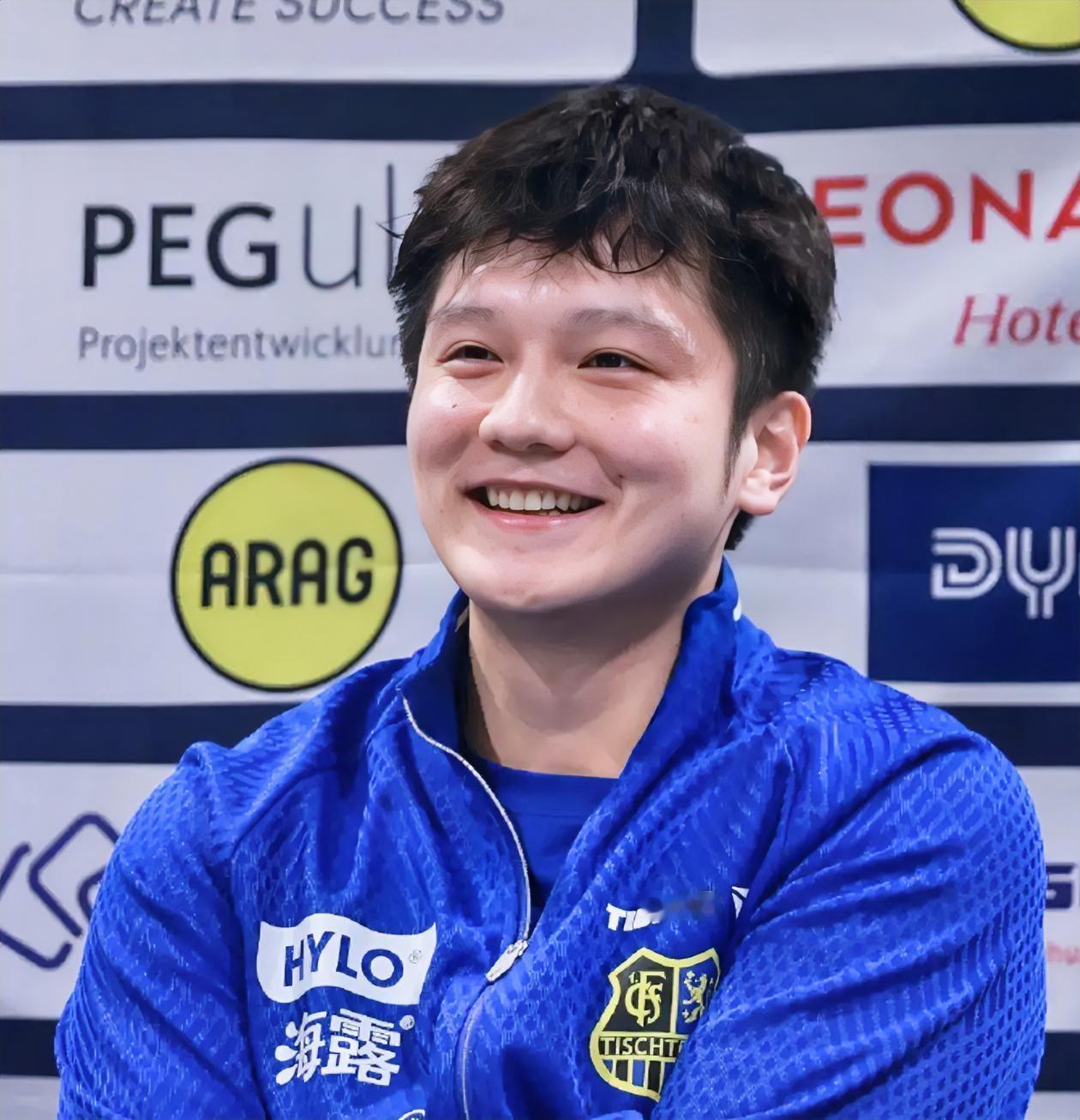 听大家复盘樊振东打西蒙那场球，真是听出一身鸡皮疙瘩。前三局东哥被压着打，满屋