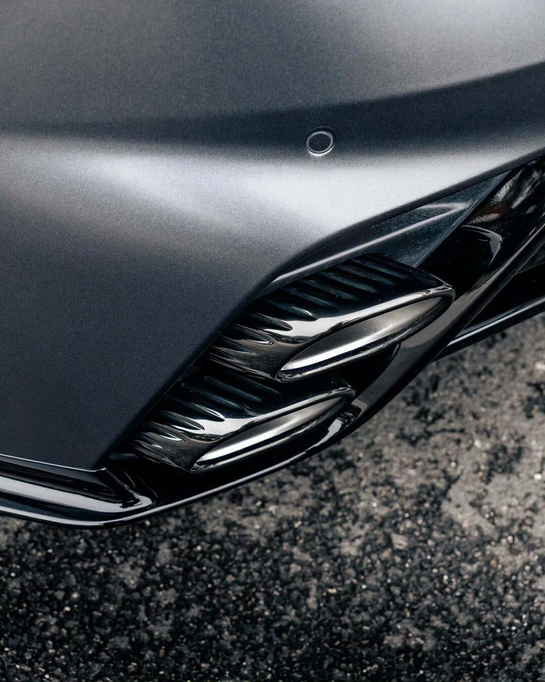 阿斯顿·马丁DB12SVolante