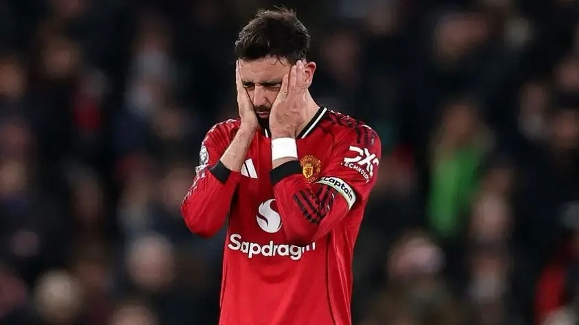 阿莫林点名两位球员，希望他们站出来分担B费伤停的空缺。“布鲁诺不可替代。不仅是进