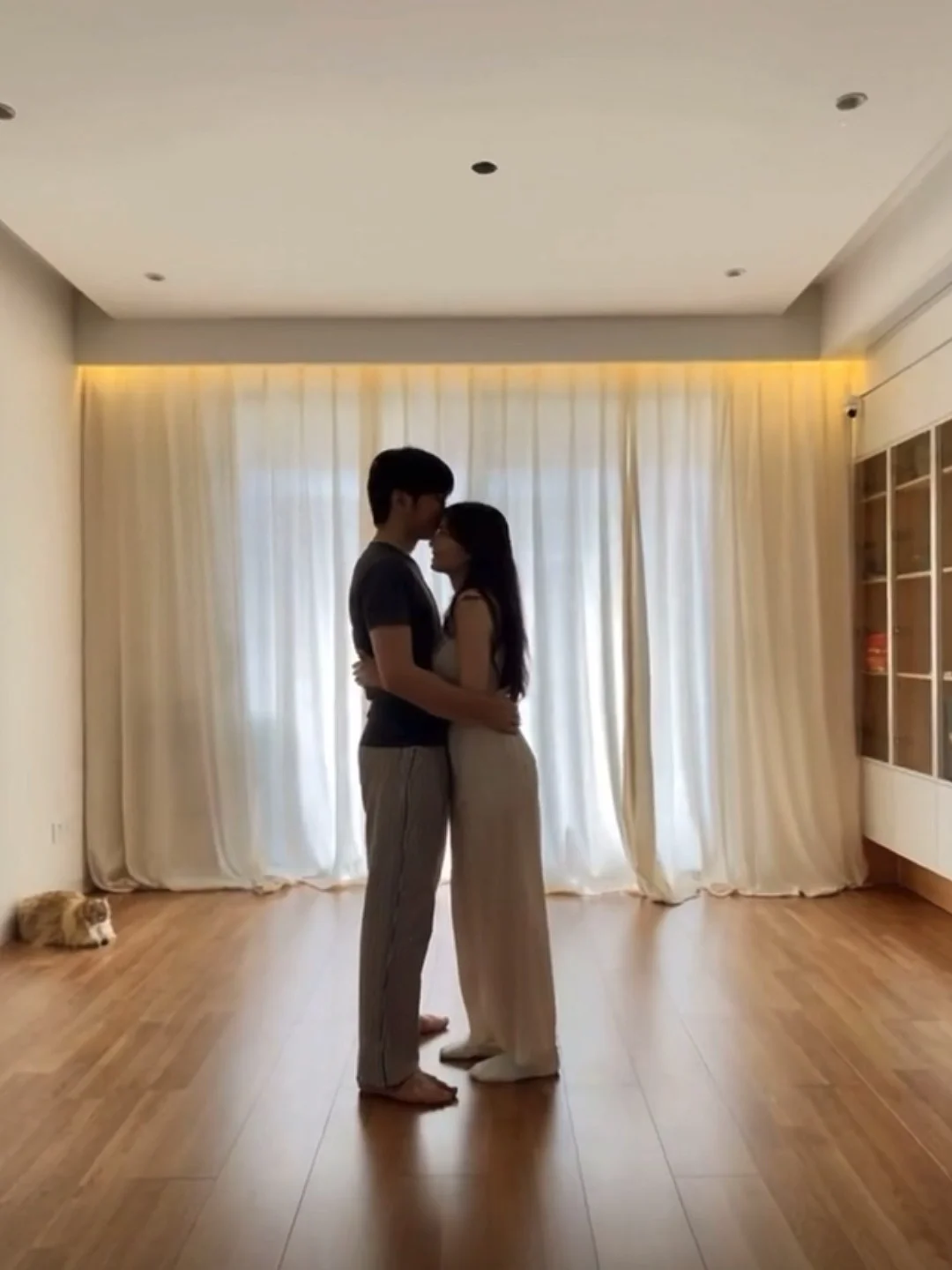 划到图二的时候能不能夸夸我………