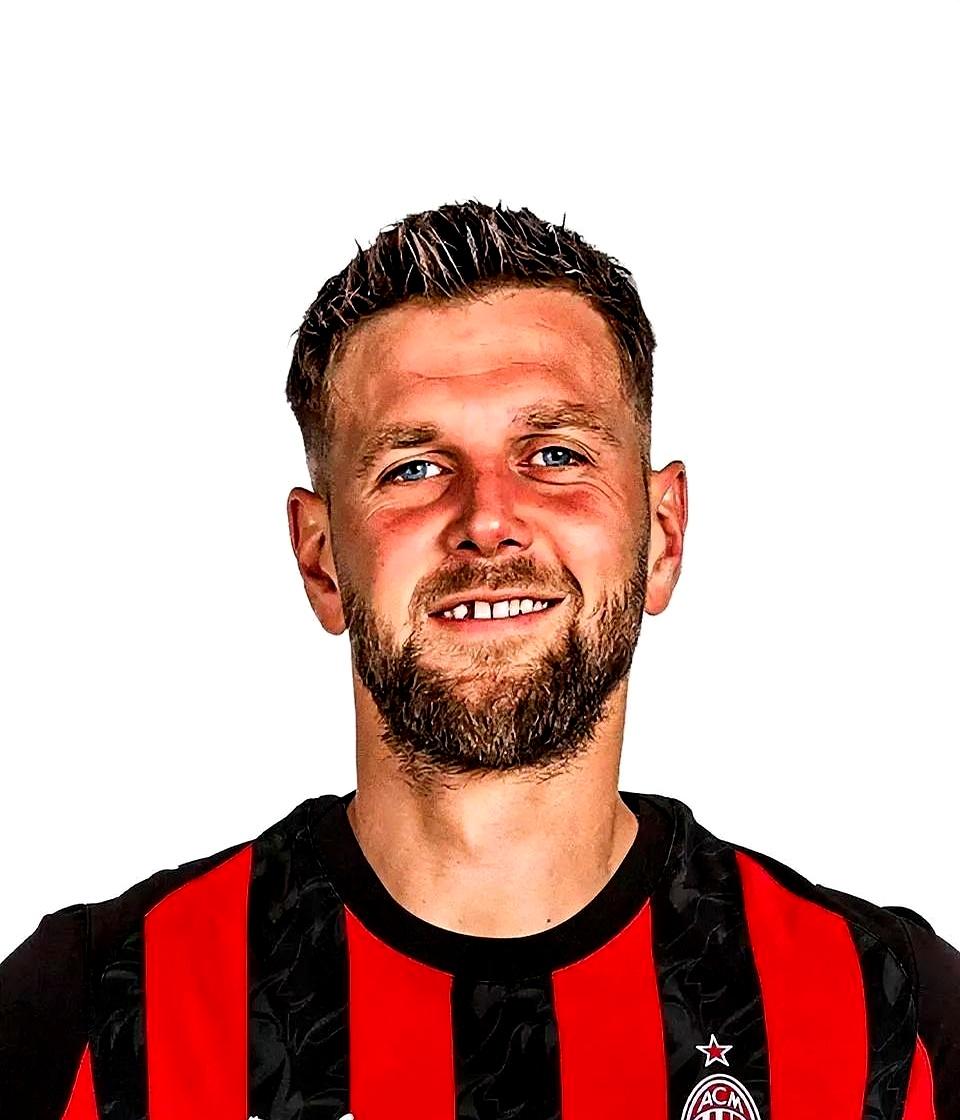 “两周复出”变大型翻车现场！菲尔克鲁格刚踢106分钟就脚趾骨折，核磁一查