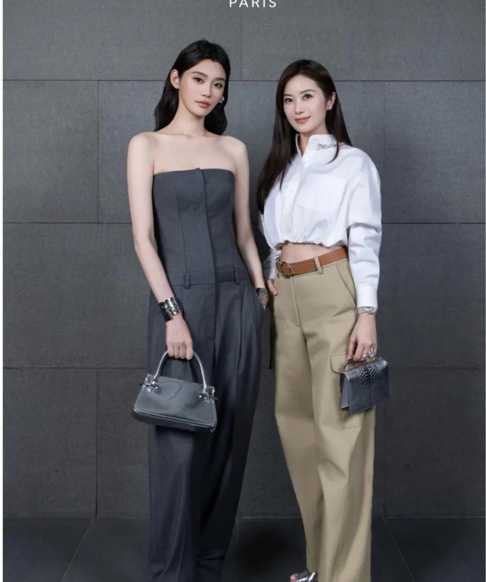 奚梦瑶，旁边的这美女，不管从着装还是从颜值都要超过她。