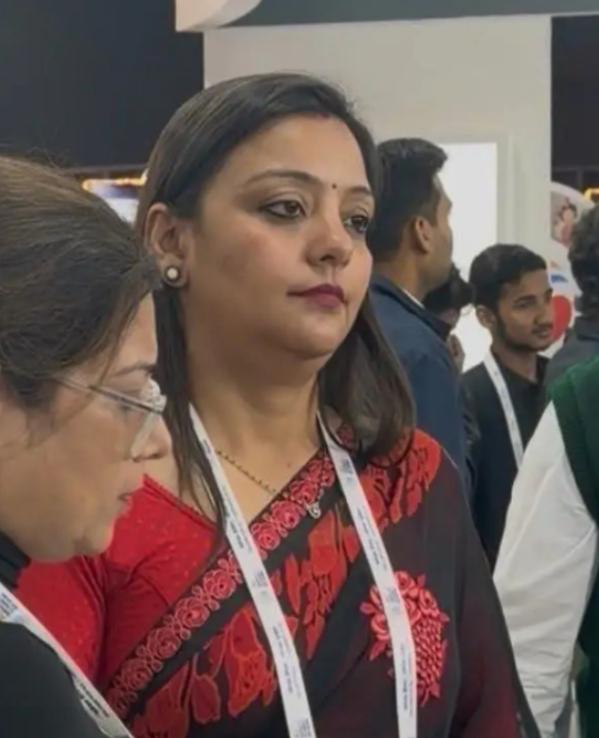 这两天印度那边出了个笑话，把全世界都给逗乐了。事情是这样的：2月16号到20号