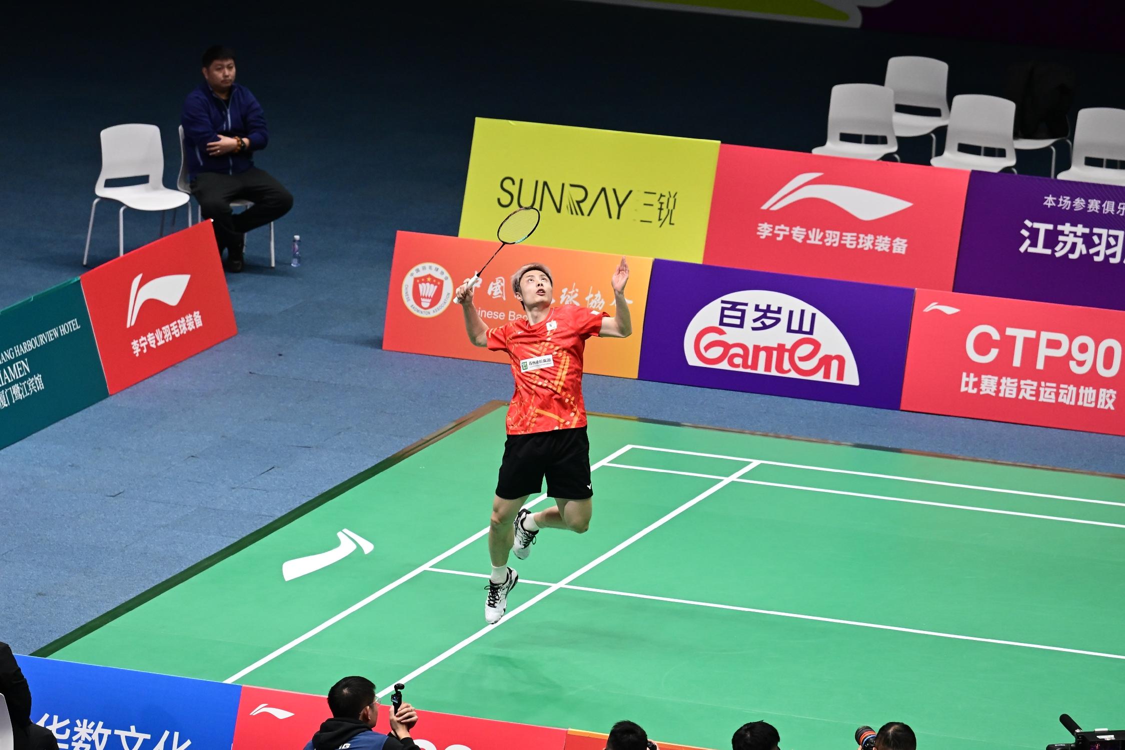 羽超联赛: 石宇奇2-0肖高博, 江苏羽超3-2浙江竞体