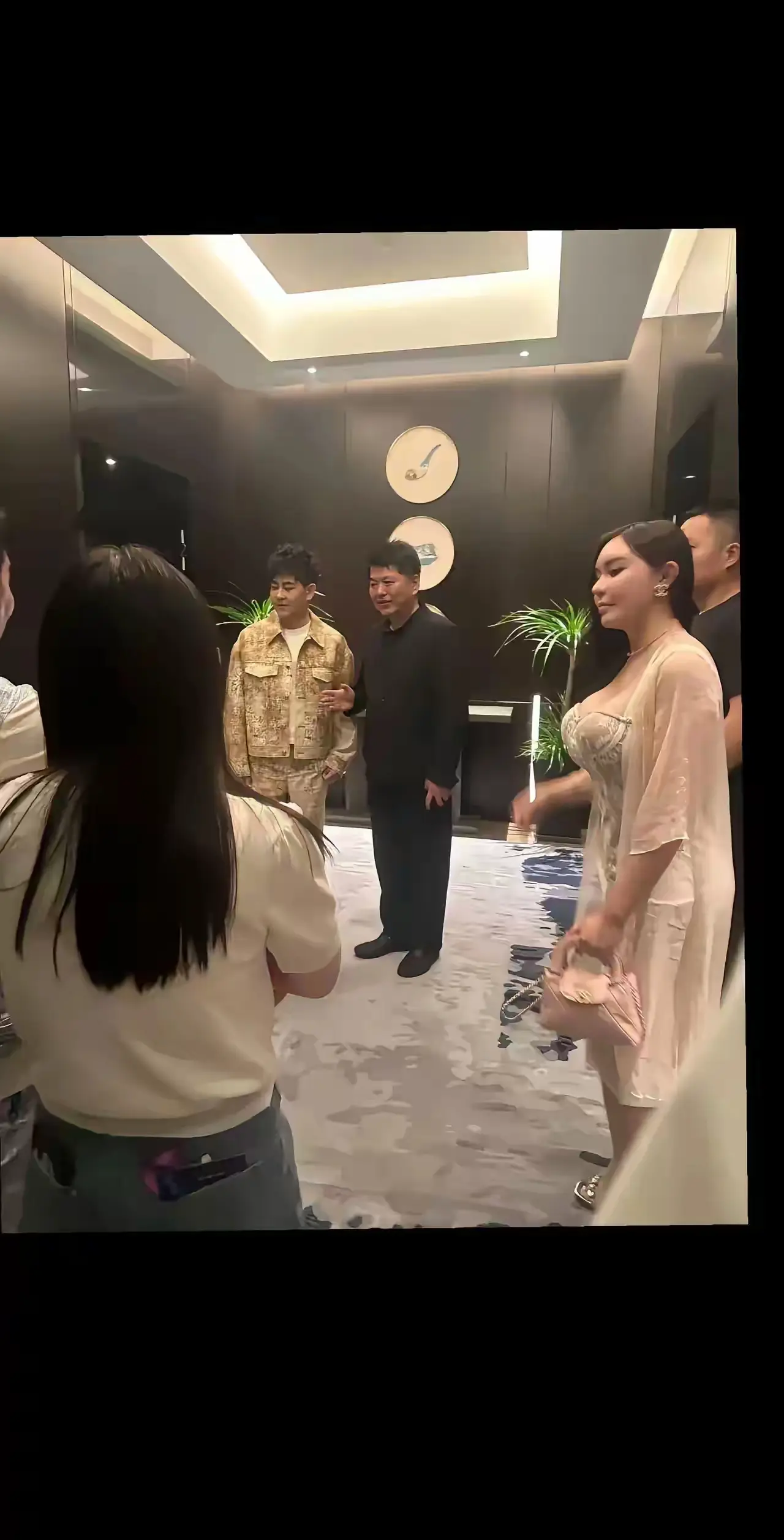 偶遇林志颖！真的好帅哟！