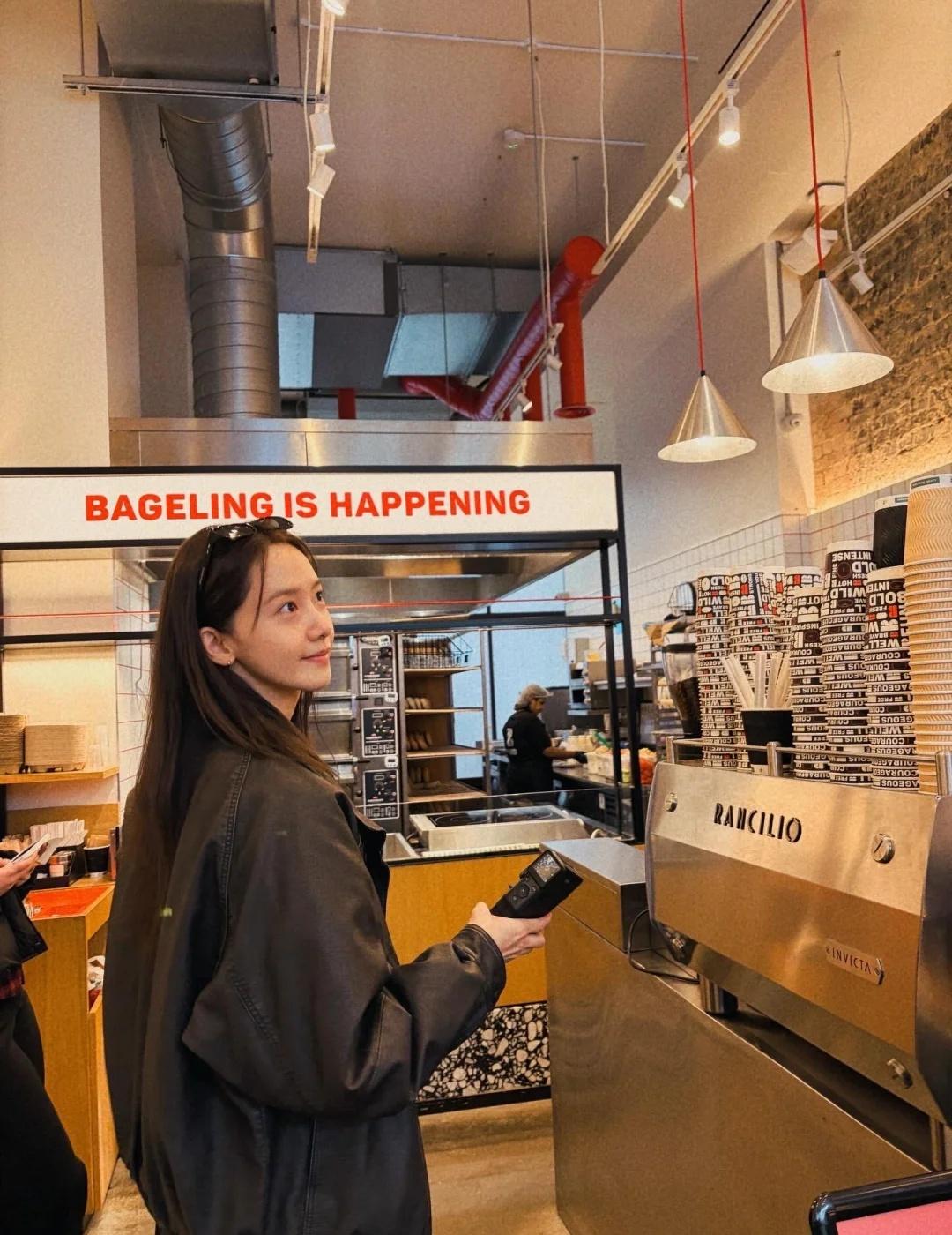 林允儿ins更新少女感满满～～～林允儿林允儿ins林允儿穿搭