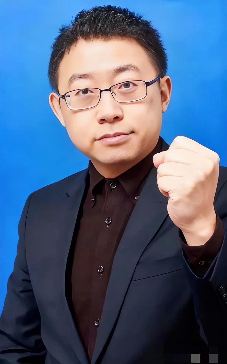 终于有人戳破这层“伪善”了！沈逸教授这话简直振聋发聩——用整个社会的安危，去满足